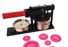 Machine à faire de badges aimantés